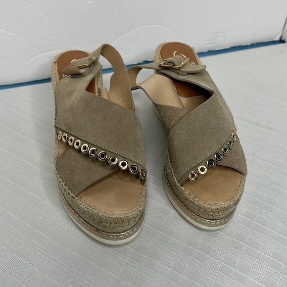 Kanna taupe leather crisscross grommet lined wedge Espriella sandals - Picture 1 of 9
